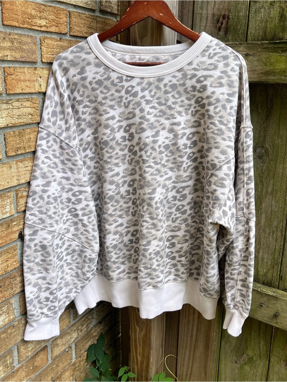 Aerie Oversized Cream & Light Gray Leopard Crewneck Sweatshirt